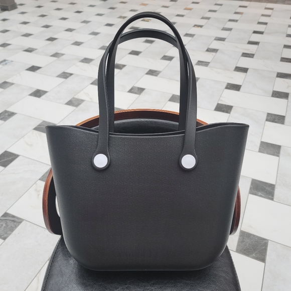 Rubber Tote Charm Bag with 3 Charms - Picture 2 of 2